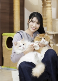倉持明日香「ねことも2026年6月号」発売記念イベント開催！特典会詳細