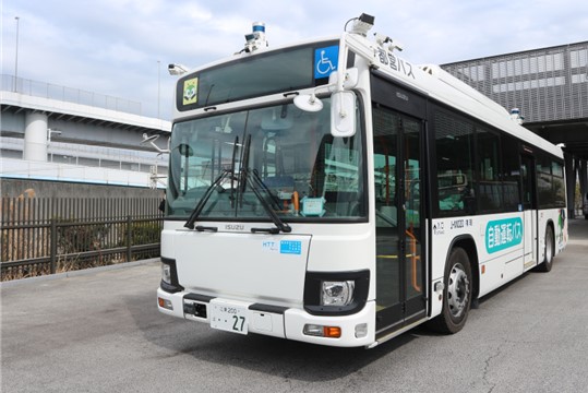 自動運転バスに乗ろう！日本科学未来館で実証実験 6/21-29
