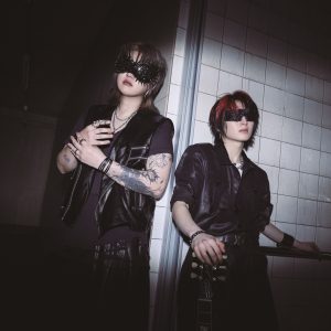 【LIPSTICKERZ】渋谷タワレコで対面イベント開催！2ショットチェキ会も