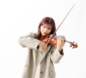 荒井桃子「Gift」発売記念イベント タワーレコード渋谷店で開催