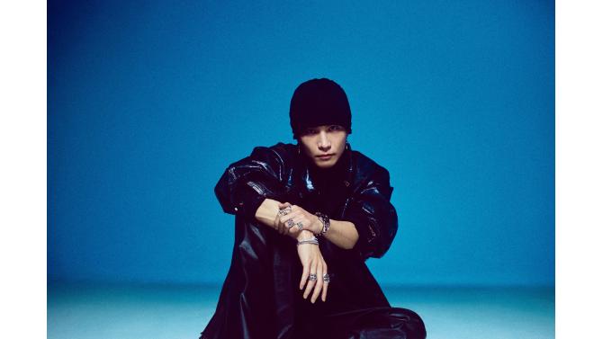 岩田剛典「Who's Next / RISE NOW」パネル展示＆プレゼントキャンペーン開催！SHIBUYA TSUTAYA