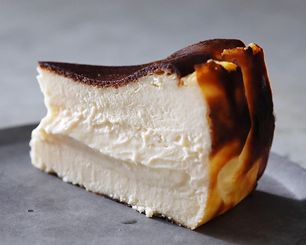 〈ベルツ〉バスクチーズケーキ販売 - 松坂屋上野店 9月9日(水)より